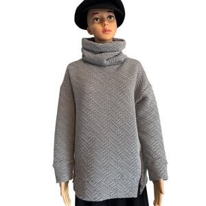GapFit Quilted Funnel Neck Side Zip Pullover